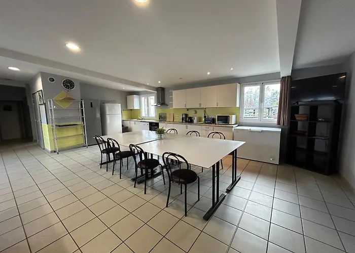 11 Couchages Ideal Pro Btp Holiday home *